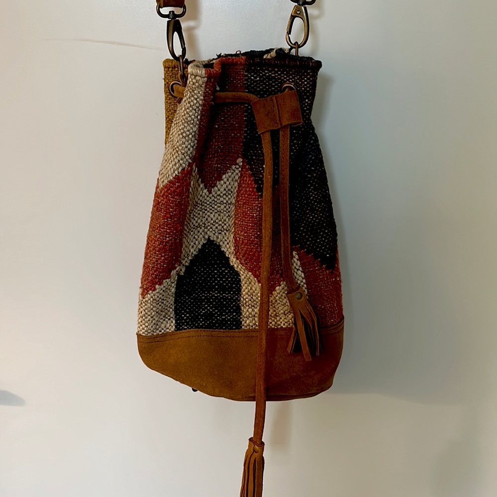 Woven purse / backpack